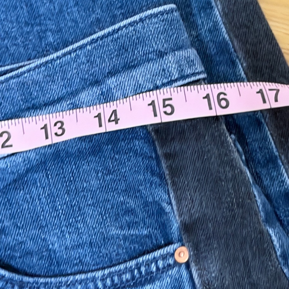 MOTHER The Half Pipe Flood Jeans in Black and Blue - Picture 8 of 12